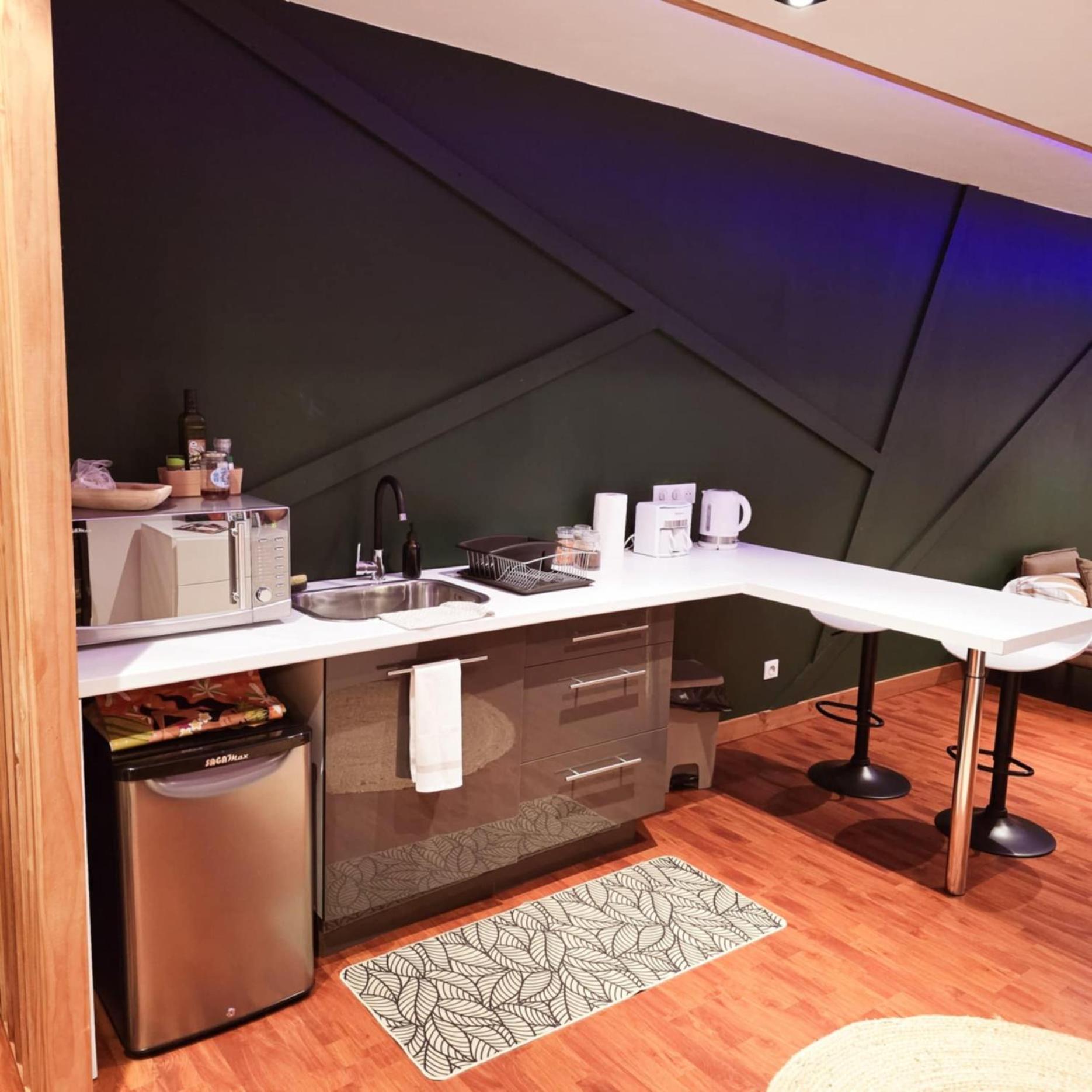 Fare Toahana, Accommodation With A Ocean View 파페에테 외부 사진
