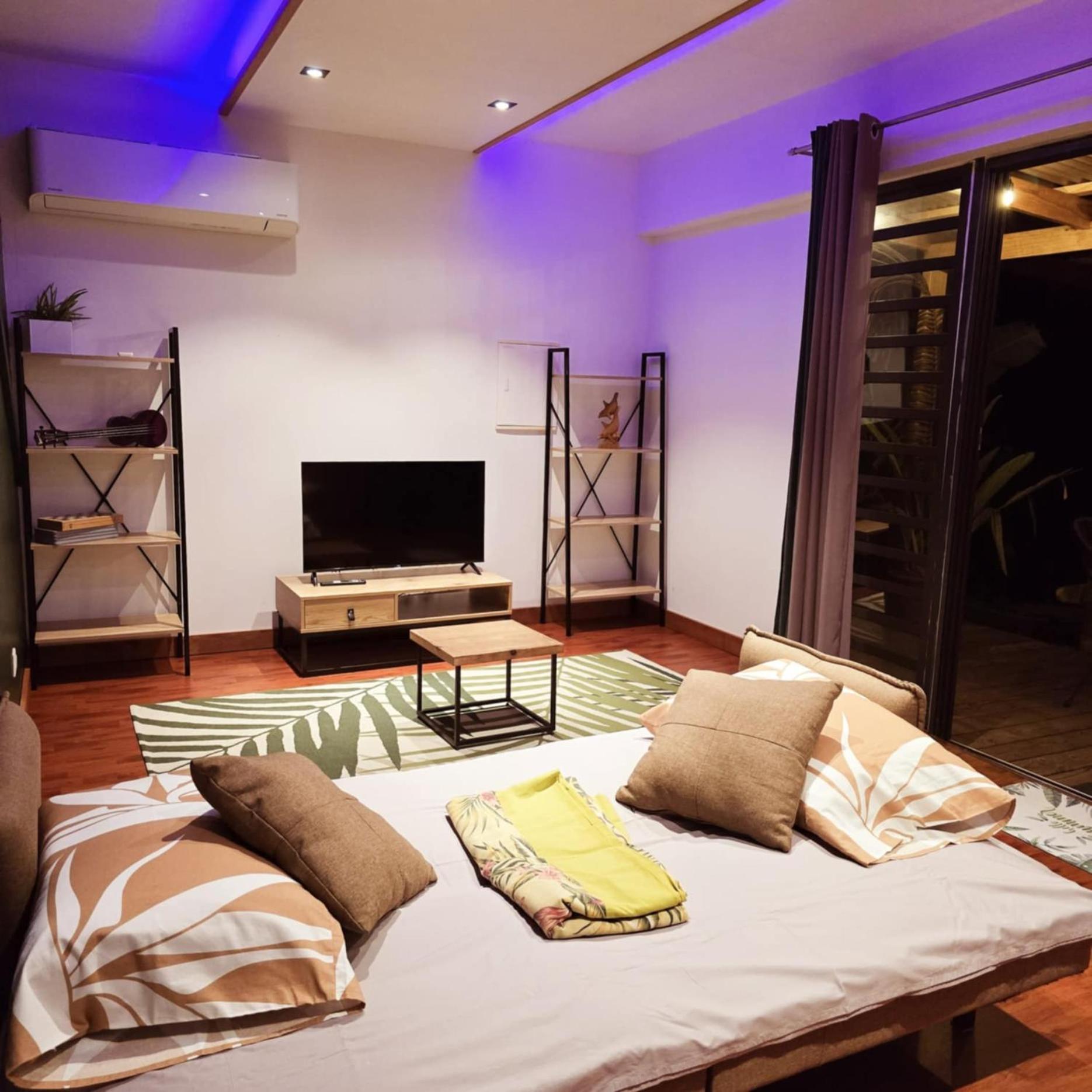 Fare Toahana, Accommodation With A Ocean View 파페에테 외부 사진